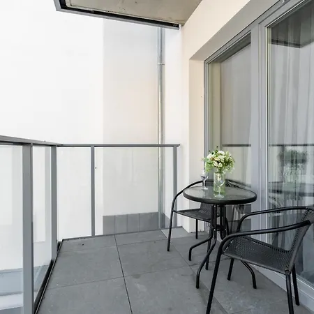 Niedzialkowskiego 25 Stary Browar Center By Renters Prestige * Poznań