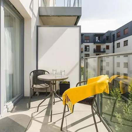 Apartment Niedzialkowskiego 25 Stary Browar Center By Renters Prestige Poznan