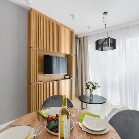 Niedzialkowskiego 25 Stary Browar Center By Renters Prestige アパート ポズナン