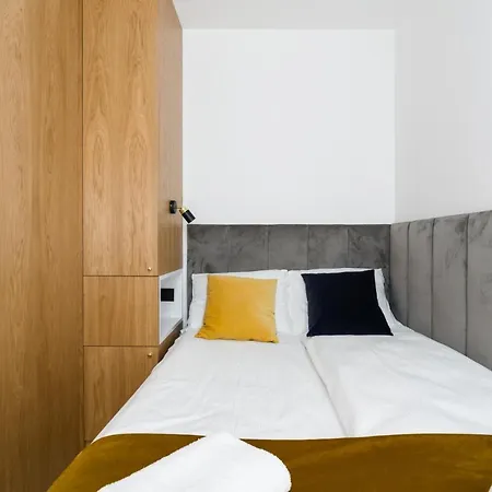 Niedzialkowskiego 25 Stary Browar Center By Renters Prestige