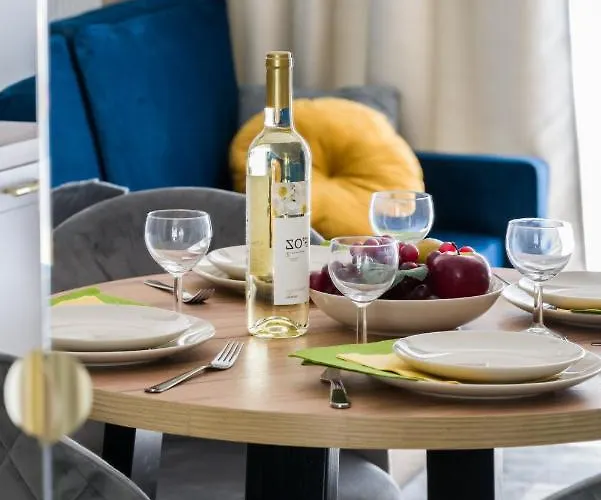 Apartment Niedzialkowskiego 25 Stary Browar Center By Renters Prestige Poznan